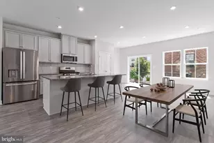 4747 Towne Park Rd, Suitland, MD 20746 - Photo 2