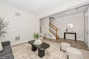 7907 Homefield Dr, Landover, MD 20785 - Photo 6