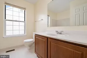 7912 Kara Ct, Greenbelt, MD 20770 - Photo 32