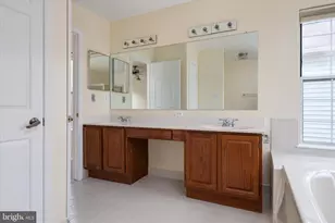 7912 Kara Ct, Greenbelt, MD 20770 - Photo 28