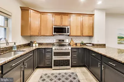 4408 Longfellow Street, Hyattsville, MD 20781 - Photo 8