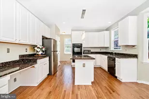 4406 Huntchase Dr, Bowie, MD 20720 - Photo 18