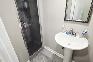 5112 72nd Pl, Hyattsville, MD 20784 - Photo 22