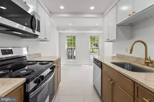 15732 Millbrook Ln, Laurel, MD 20707 - Photo 8