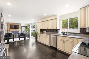 8702 Bolero Ct, Clinton, MD 20735 - Photo 8