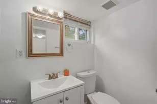 5802 Shepherd Ln, Lanham, MD 20706 - Photo 38