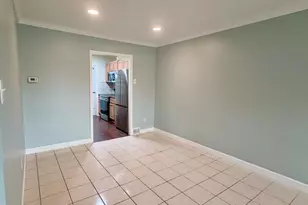 7720 Penbrook Pl, Hyattsville, MD 20785 - Photo 10