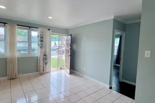 7720 Penbrook Pl, Hyattsville, MD 20785 - Photo 12