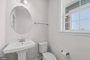 1049 Highpoint Trl, Laurel, MD 20707 - Photo 18