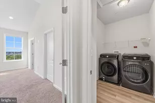 1049 Highpoint Trl, Laurel, MD 20707 - Photo 34
