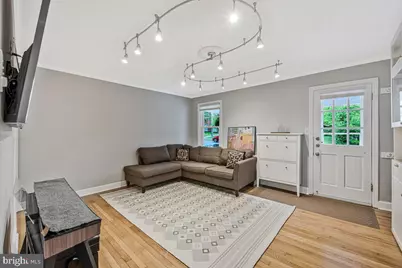 4205 Longfellow Street, Hyattsville, MD 20781 - Photo 8