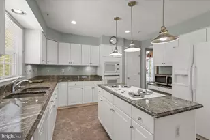 12208 Quadrille Ln, Bowie, MD 20720 - Photo 10