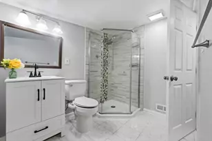 1100 Elkhart St, Oxon Hill, MD 20745 - Photo 20