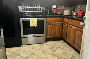 9104 8th St, Lanham, MD 20706 - Photo 6