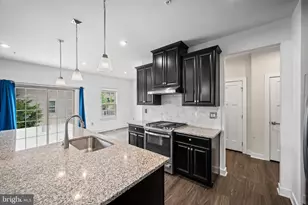 8225 E Branch Dr, Brandywine, MD 20613 - Photo 8