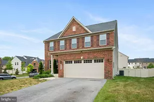 8225 E Branch Dr, Brandywine, MD 20613 - Photo 42