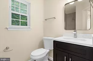 5301 Frazier Terrace, Temple Hills, MD 20748 - Photo 46