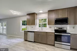 11611 Whittier Rd, Bowie, MD 20721 - Photo 14