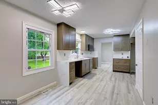 11611 Whittier Rd, Bowie, MD 20721 - Photo 10