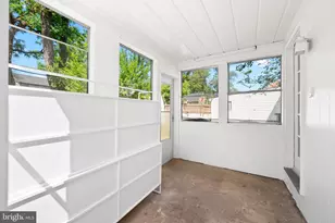 4904 41st Pl, Hyattsville, MD 20781 - Photo 10