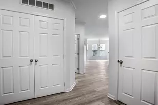 1301 Karen Blvd, Capitol Heights, MD 20743 - Photo 10