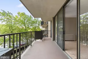 6100 Westchester Park Dr, College Park, MD 20740 - Photo 8