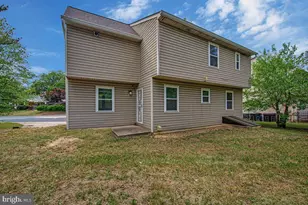 2404 Old Brooks Dr, Suitland, MD 20746 - Photo 38
