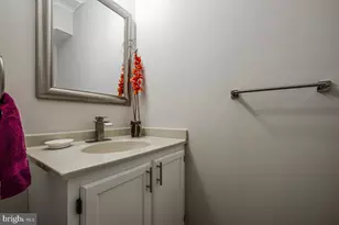 2404 Old Brooks Dr, Suitland, MD 20746 - Photo 14