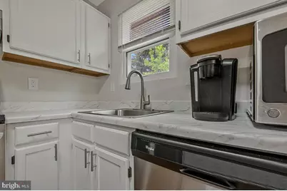 2404 Old Brooks Drive, Suitland, MD 20746 - Photo 12