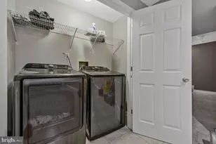 2404 Old Brooks Dr, Suitland, MD 20746 - Photo 36
