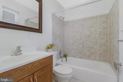 5004 Roanoke Place, College Park, MD 20740 - Photo 12