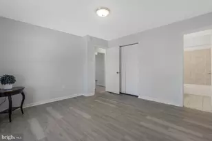 5004 Roanoke Pl, College Park, MD 20740 - Photo 14
