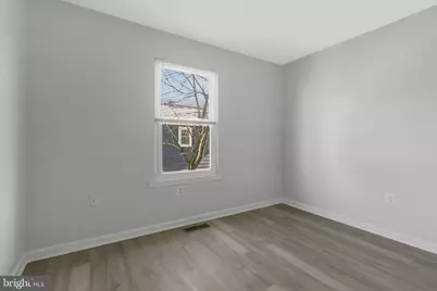 5004 Roanoke Place, College Park, MD 20740 - Photo 20
