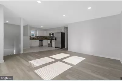 5004 Roanoke Place, College Park, MD 20740 - Photo 2