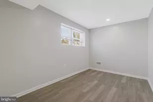 5004 Roanoke Pl, College Park, MD 20740 - Photo 6