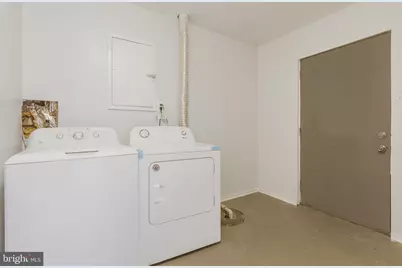 5004 Roanoke Place, College Park, MD 20740 - Photo 22