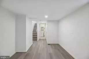6710 Pine Grove, Suitland, MD 20746 - Photo 18