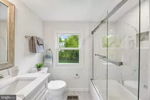 6710 Pine Grove, Suitland, MD 20746 - Photo 18