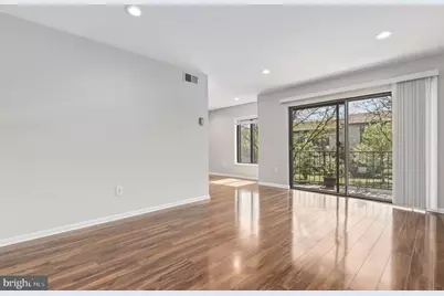6942 Hanover Parkway #200, Greenbelt, MD 20770 - Photo 4