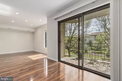 6942 Hanover Parkway #200, Greenbelt, MD 20770 - Photo 6