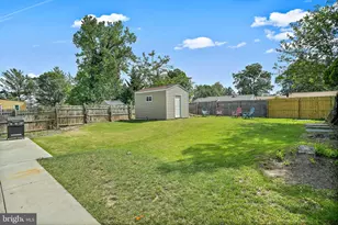 8919 58th Ave, College Park, MD 20740 - Photo 32