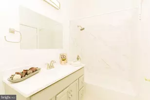 2103 Willowtree Ln, Temple Hills, MD 20748 - Photo 36