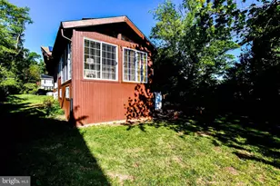 1019 Cedar Heights Dr, Capitol Heights, MD 20743 - Photo 4