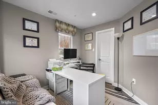 6100 Northwest Dr, Hyattsville, MD 20782 - Photo 24