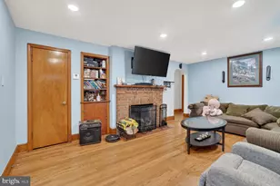 7021 E Chesapeake St, Hyattsville, MD 20785 - Photo 2