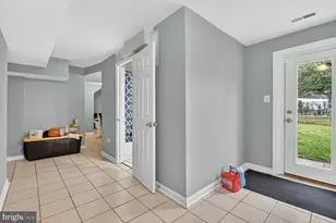 7021 E Chesapeake St, Hyattsville, MD 20785 - Photo 14