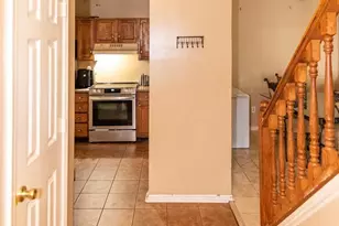 7001 Flag Harbor Dr, District Heights, MD 20747 - Photo 4