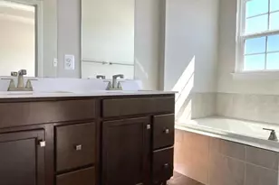 5455 Cedar Dr, Upper Marlboro, MD 20772 - Photo 18