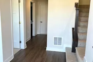 5455 Cedar Dr, Upper Marlboro, MD 20772 - Photo 2