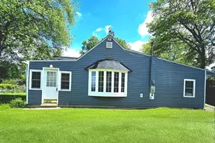 7002 Taylor Manor, Temple Hills, MD 20748 - Photo 2